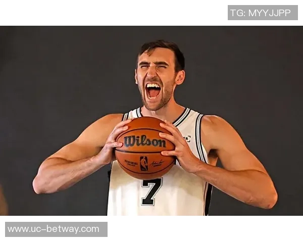 文班亚马信心满满科内特加盟助力球队成联盟顶级护框防线